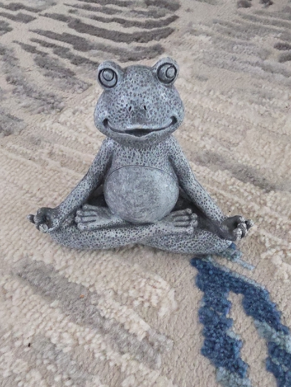 Meditating Frog Reptile Garden Statue - Gray